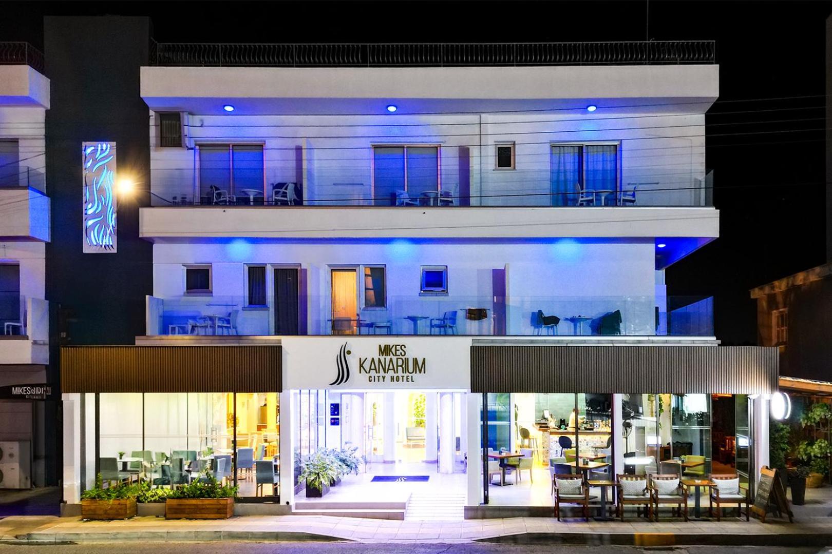 Mikes Kanarium City Hotel Ларнака Экстерьер фото
